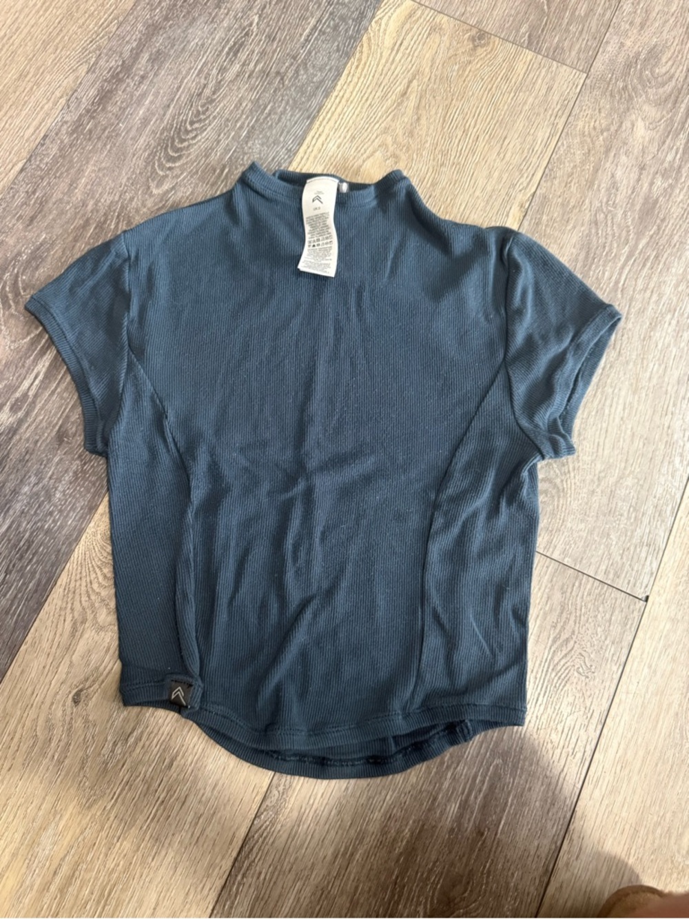 Oner active Short Sleeve Mock Neck Top in Slate Blue